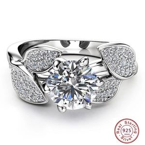 925 Sterling Silver Dazzling Flower Ring